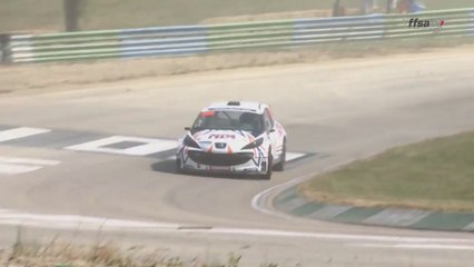 Kévin Jacquinet prend la tête de la Division 4