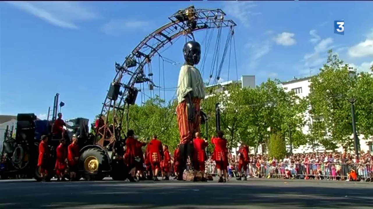 Le mur de Plank by France 3 Pays de la Loire (no comment)