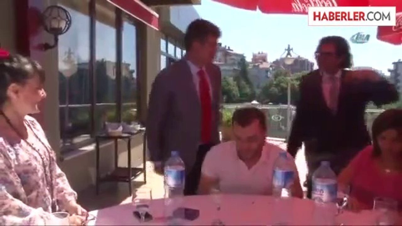 Feyzioğlu ile Avukat Arasında Diyalog Ortamı Gerdi