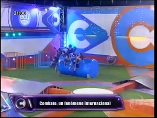 Combate EL FENOMENO INTERNACIONAL