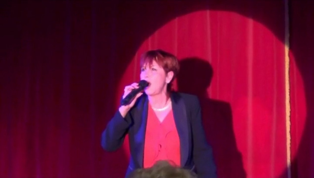 Delphine Mailland interprète Skyfall