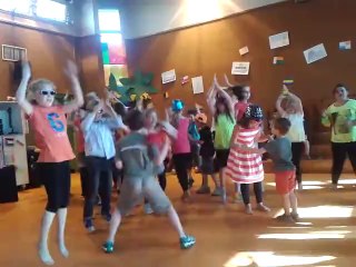 Spectacle périscolaire 2014 (14)