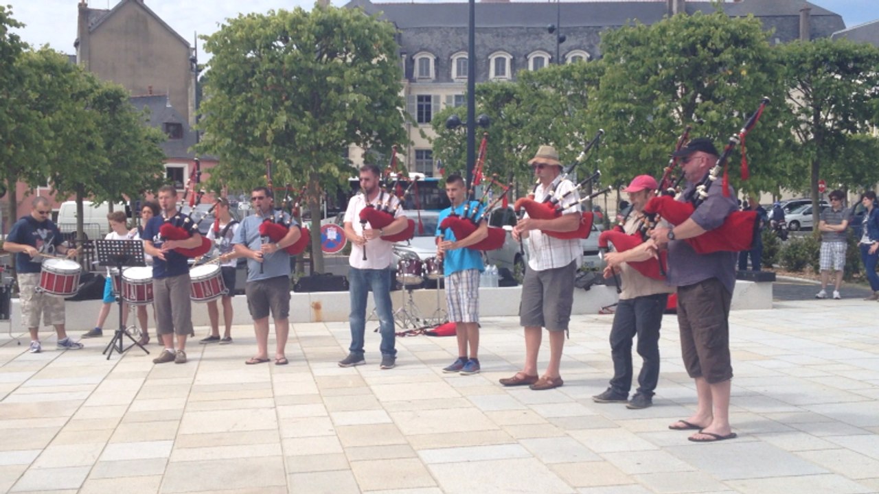 Lâcher d'insectes au jardin du Bel Air