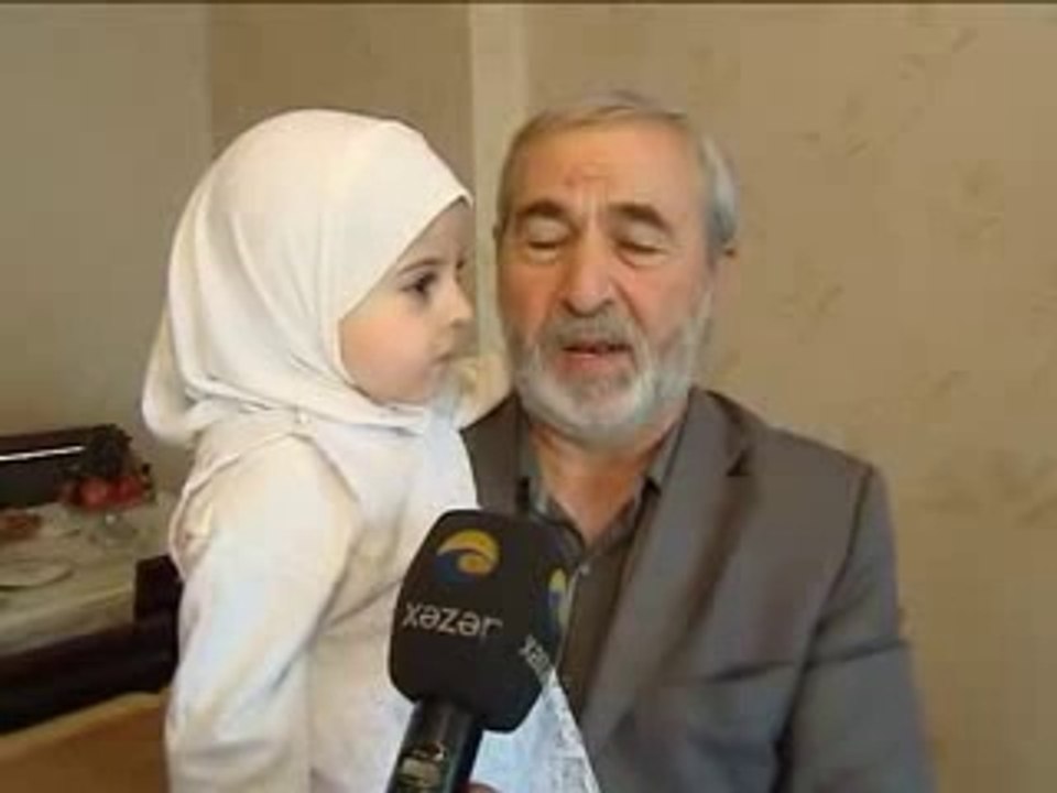 Small Baby read Quran