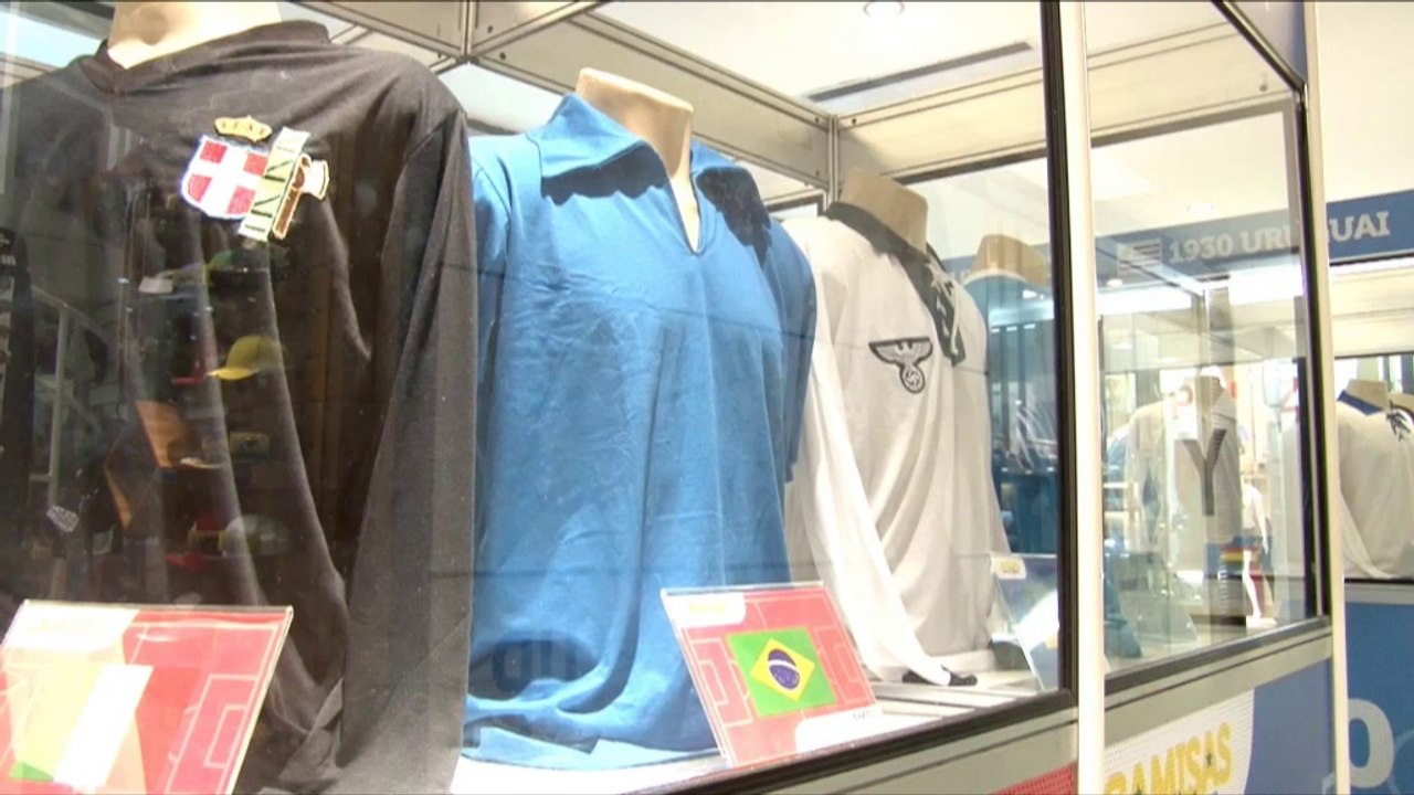 WM 2014: Nazi-Trikot in Brasilien ausgestellt