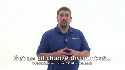 Télécharger la video: Auto Service Oshkosh, WI - West Side Tire & Auto Repair Discusses Car AC Service!