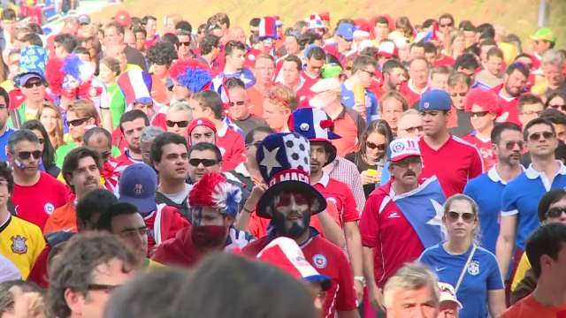 World Cup: Dutch fans celebrate 2-0 win over Chile