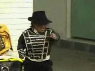 Mini micheal jackson