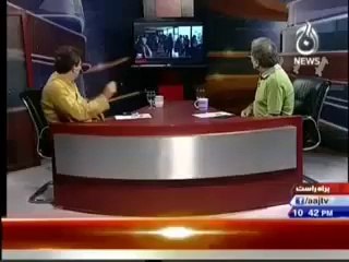 Shame on You Passengers Says To Dr. Tahir ul Qadri And His Revolutionaries:- Nusrat Javed