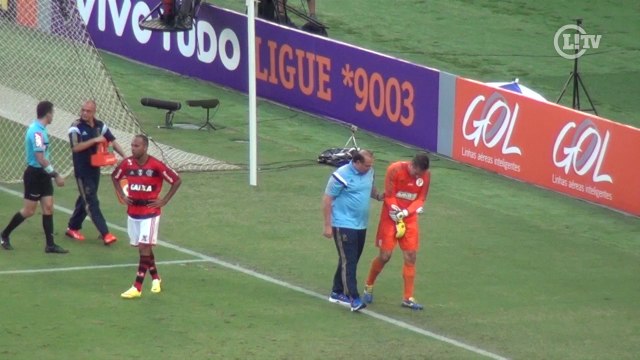 Relembre a grave lesão de Fernando Prass pelo Palmeiras em 2014