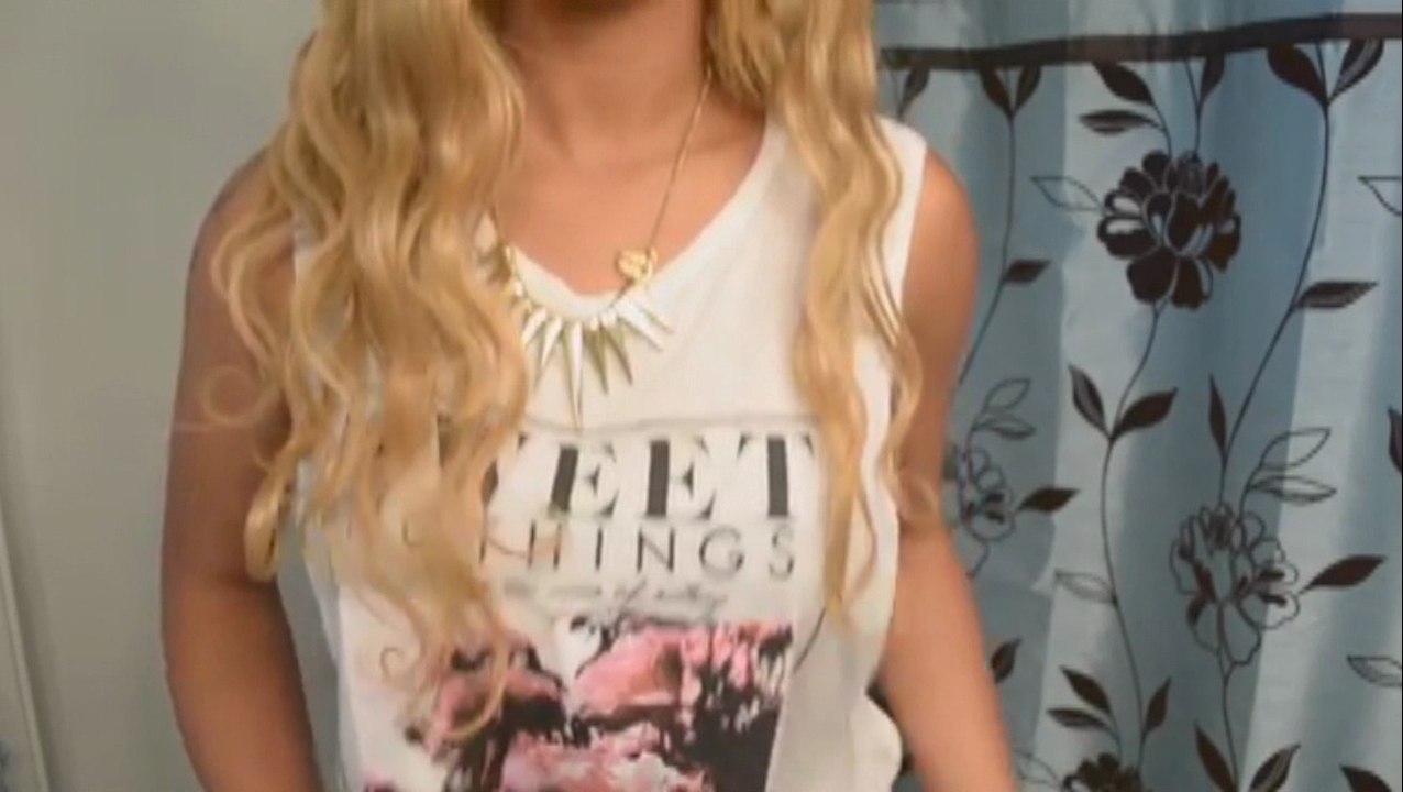 HairExtensionBuy.com Review- Strawberry Blonde Wave Deluxe Clip In Human Hair Extension [CHW4220]