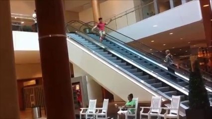FAIL ! He tries an "Escalator Slide"