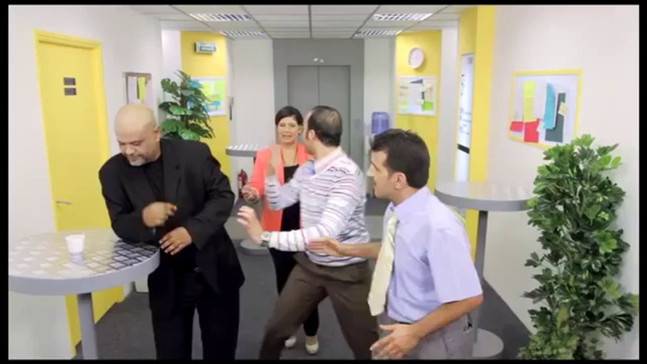 Caméra Café Algérie - S01 Ep18 - El Djamila Welwahch