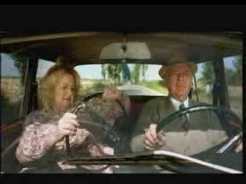 - Signora in auto