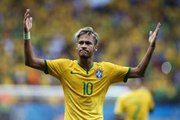 Torcedor canta música feita para Neymar e Seleção