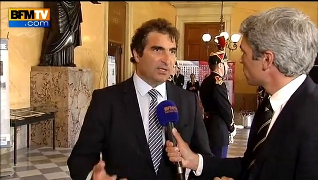 Jacob: je ne regrette pas ce prêt du groupe UMP au parti - 23/06