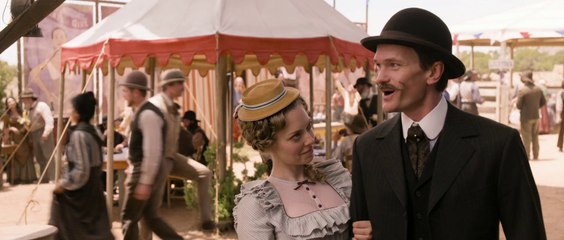 Albert à l'Ouest / Extrait N°3 VF "Moustache contre Moutons" [Au cinéma le 2 juillet]