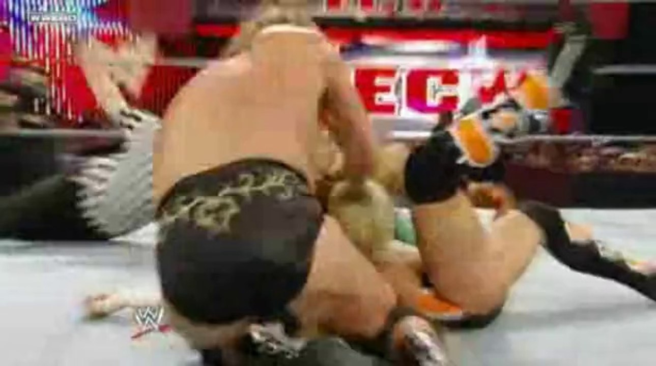 Christian & R-Truht vs Cm Punk & William Regal ECW 2009 (Fragmento) [Español Latino]