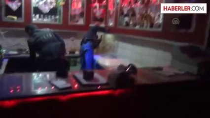 Fuhuş yapan kadınları saklamak için tünel kazmışlar -