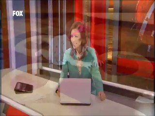 Sevimli köpek bebeğe böyle emekleme dersi verdi