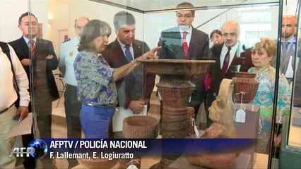 España devuelve a Colombia arte precolombino