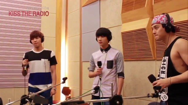 140621 Kiss the Radio ft. U-KISS