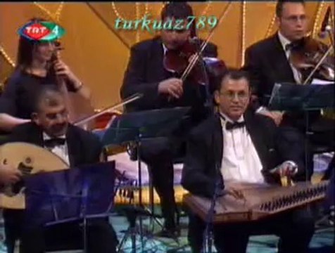 Teoman Volkan ÖZSELÇUK-Açılır Gonca Gül Yâr Seni Sevse Bülbül Yâr