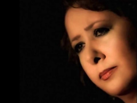 Emel Taşçıoğlu Bugün Benim Efkarım Var Zarım Var