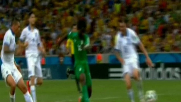 هدف تعادل الكوت ديفوار في مرمي اليونان