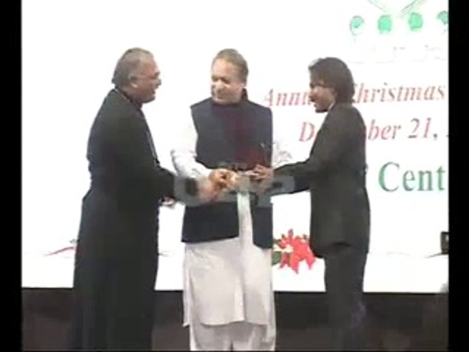 asim_butt_CM_Shahbaz_amp_Nawaz_Sharif_Christmas_Function_St_Thomas_C