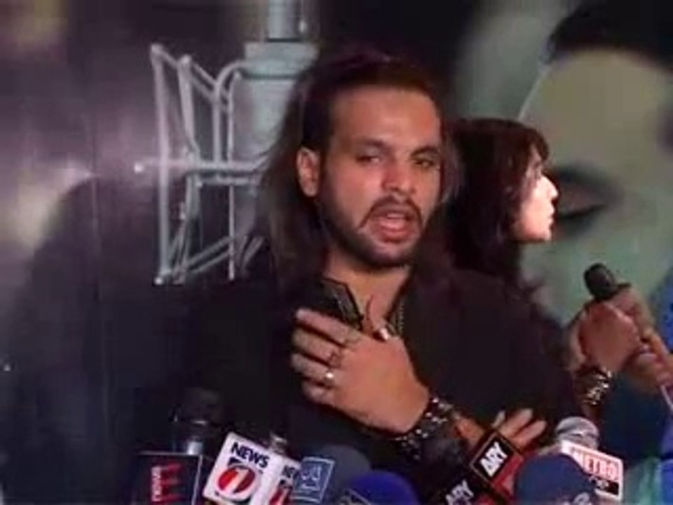 asim_butt_Fareeha_Parvez_video_Launch_PKG_Dawn_News_LHR