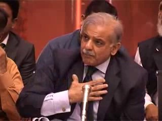 Asim_Butt_Hard_question_to_Cheif_Minister