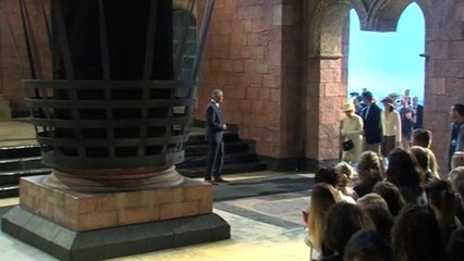 Queen Elizabeth visits set of U.S. TV series Game of Thrones