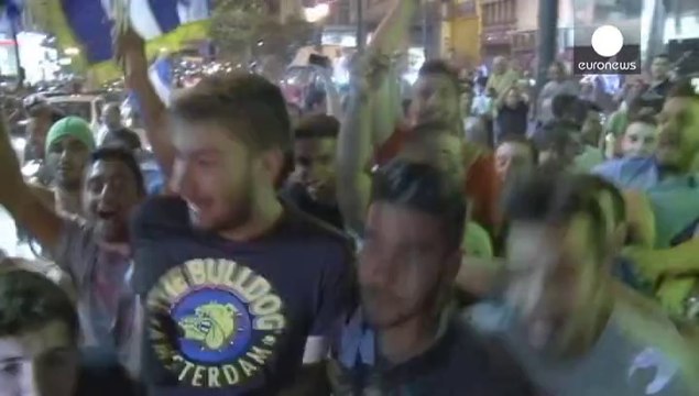 Atene in delirio dopo la vittoria contro il Costa d'Avorio che porta la Grecia agli ottavi