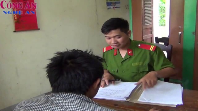 Bắt lơ xe chiếm đoạt tiền của khách