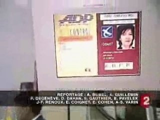 Carte-electronique-puce implant humain