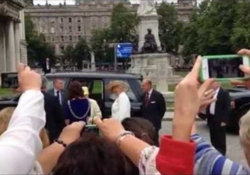 Queen Visits Belfast City Hall