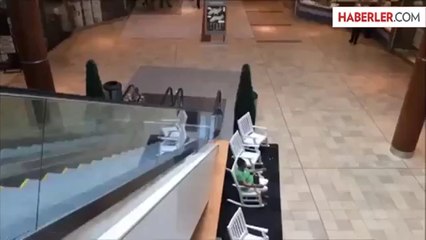Yürüyen Merdivenden Yere Çakıldı