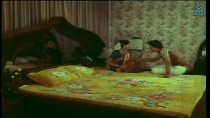 Ippadithan Irukkavenum Pombalay Movie Part -4