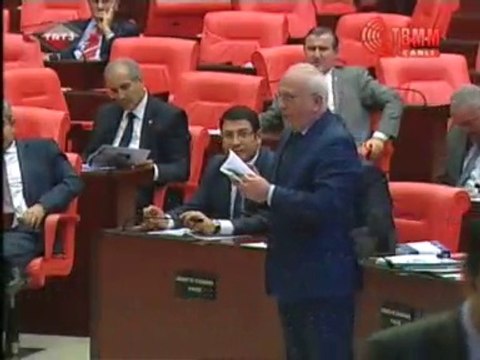 Kamer GENÇ TBMM Başkanlık Divanına hakaret Ediyor, Siz Temsilen Oturduğunuz makamdan sadece Sayrediyorsunuz Sayın Güldal MUMCU - Mustafa ELİTAŞ