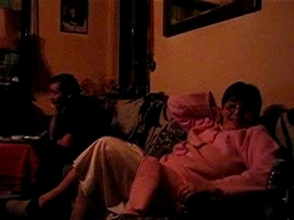 Mamounet en pleine discussion