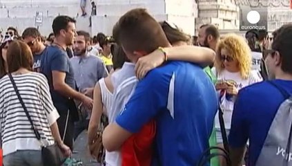 Social media sinks its teeth into Suarez's appetite for destruction