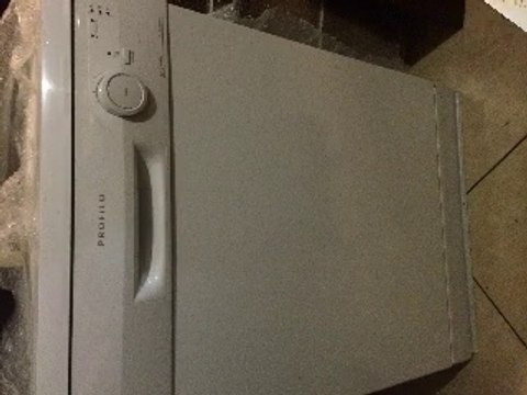 BAHÇELİEVLER LED TV ALANLAR=0542 541 06 06 LAPTOP-CEP TELEFONU ALANLAR