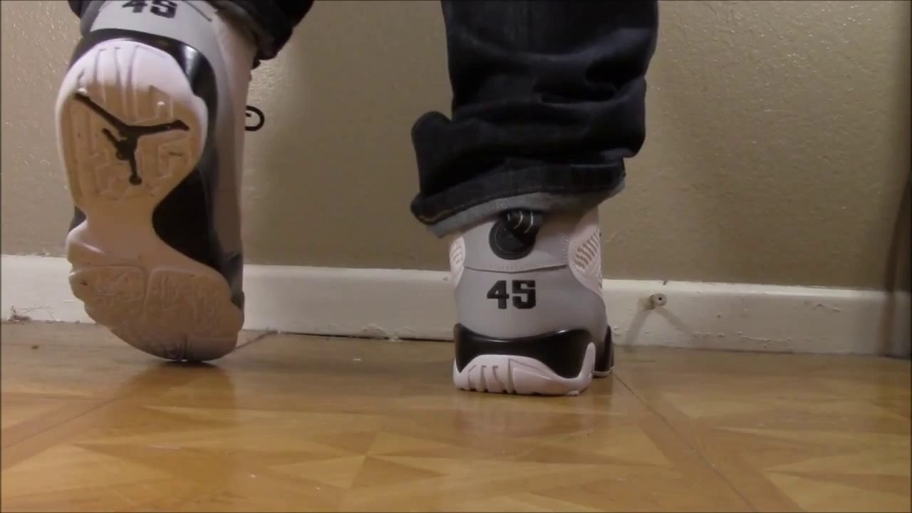 Air Jordan 9 Retro "Birmingham Barons" Men's Basketball Shoes White/Black-Wolf Grey Close Look Review