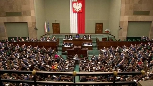 Polish Prime Minister wins confidence vote despite tapes scandal