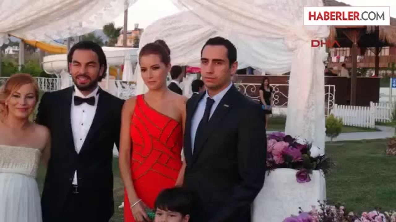 Galatasaraylı Milli Futbolcu Selçuk İnan, Kız Kardeşinin Düğününde