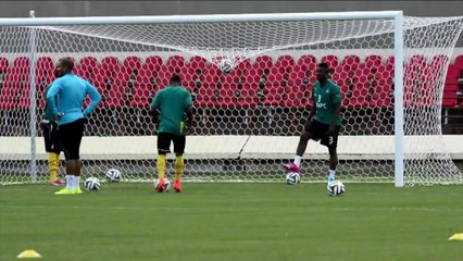 Ghaneses Boateng y Muntari excluidos del Mundial