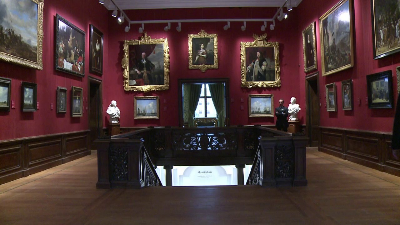 La "jeune fille à la perle" de Vermeer de retour au Mauritshuis