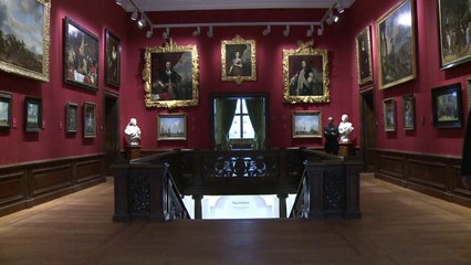 La "jeune fille à la perle" de Vermeer de retour au Mauritshuis