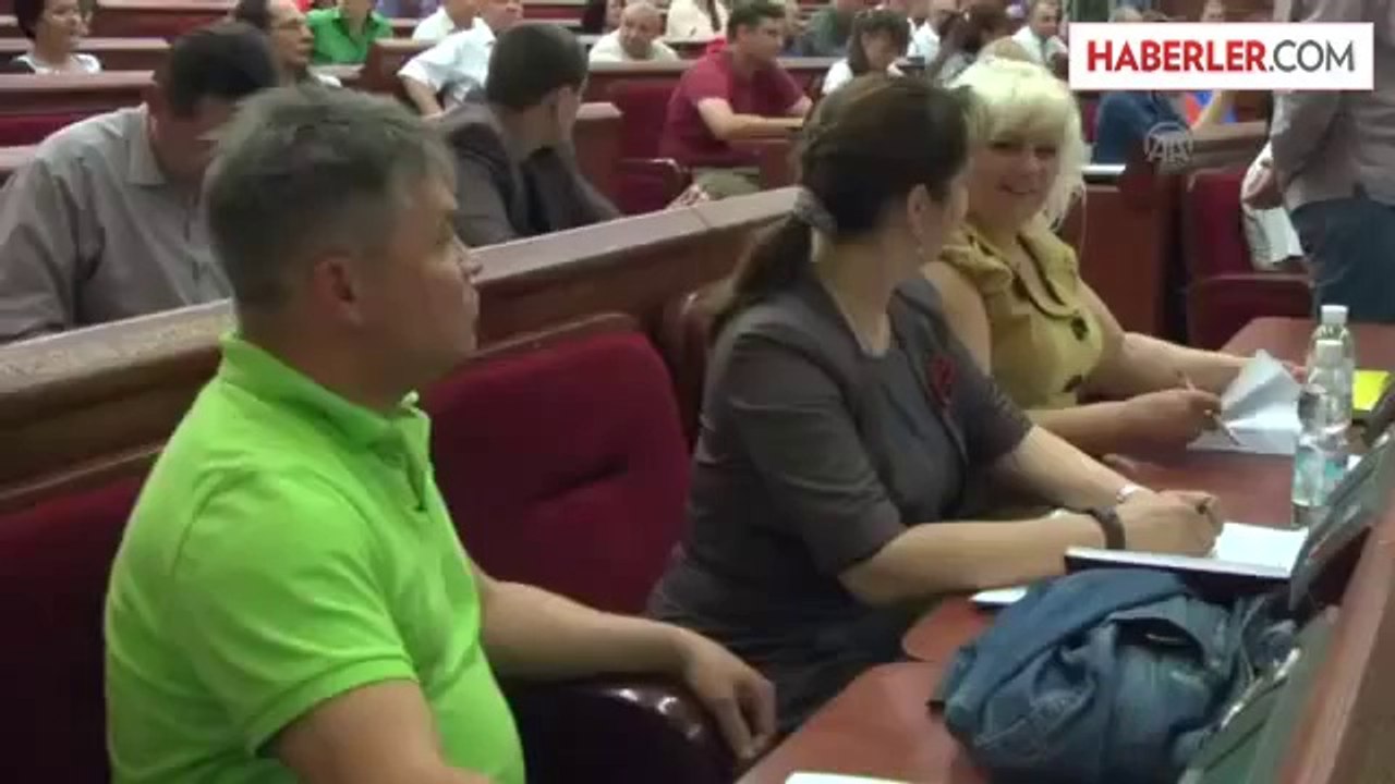 "Donetsk ve Lugansk cumhuriyetleri" birleşerek "Halk Birliği Cumhuriyeti"ni kurdu